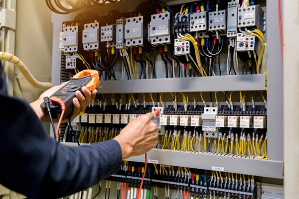 Kepiye Pemilihan Resistor Ngaruhi Kinerja Sirkuit Elektronik?